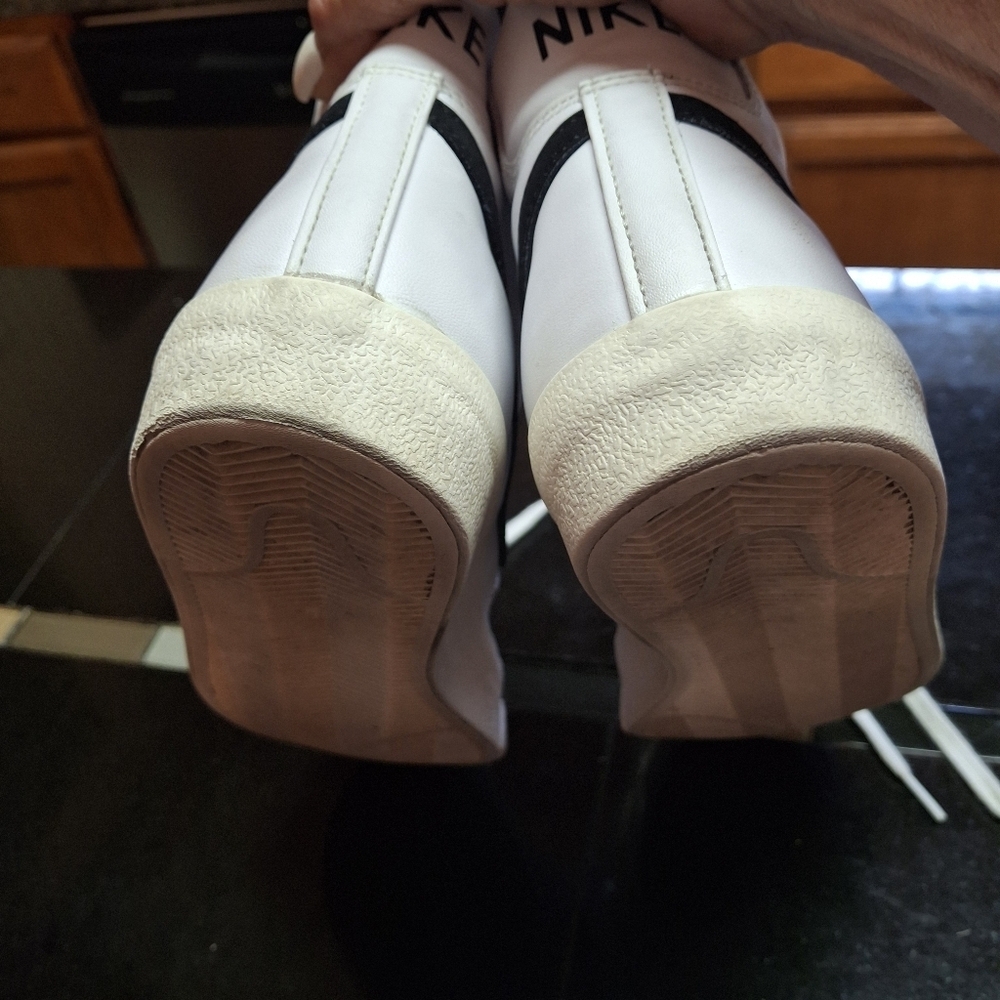 Nike Blazer Mid '77 High-Top Leather Suede White Lace Up Sneakers Women Size 8.5 - Picture 11 of 16